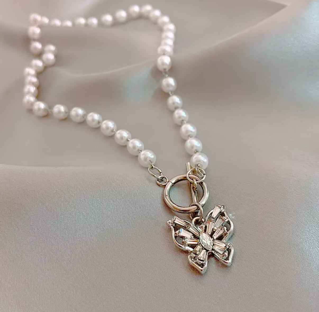 Aurora Butterfly Pearl Necklace
